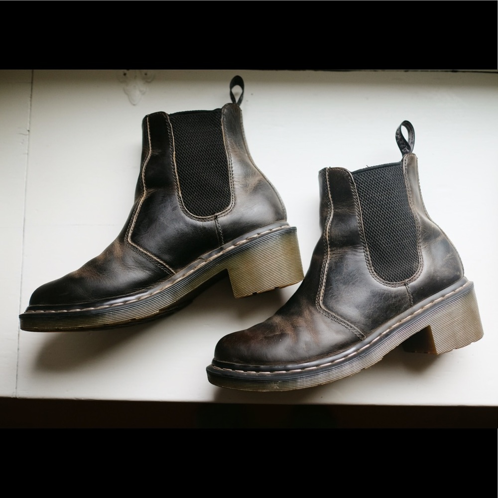 Dr. Martens Cadence Leather Heeled Chelsea Boots